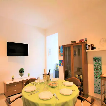 Apartamento Isamar *