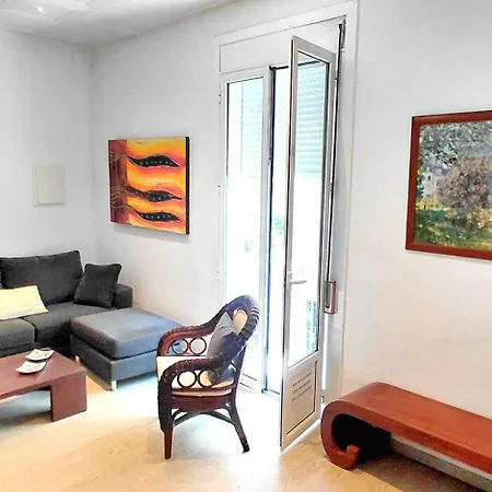 Apartament Isamar *