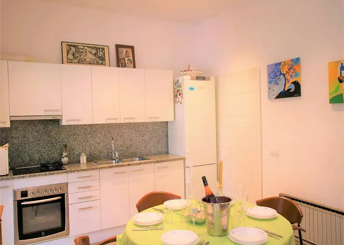 Isamar Apartamento *